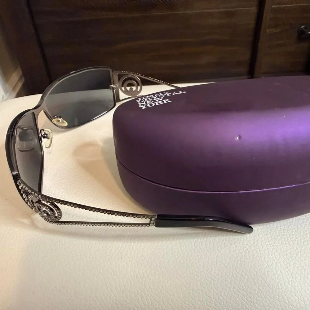 Waterford-crystal Women's Black and Purple Sunglasses